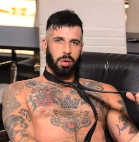 Romeodavisxl (18+) OnlyFans espanolas