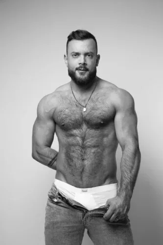 Sir Peter Top 1% OnlyFans espanolas