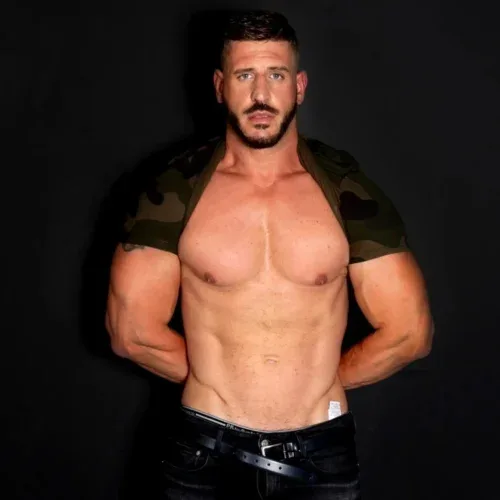 David Cork OnlyFans espanolas