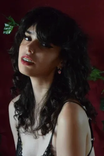 Julia Spanish OnlyFans espanolas